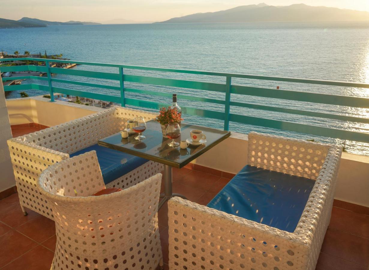Apartments Serxhio Sarande Bagian luar foto