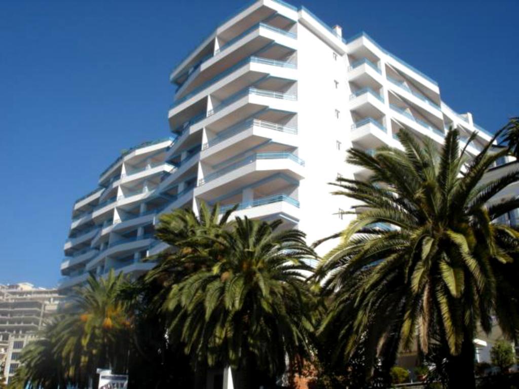 Apartments Serxhio Sarande Bagian luar foto